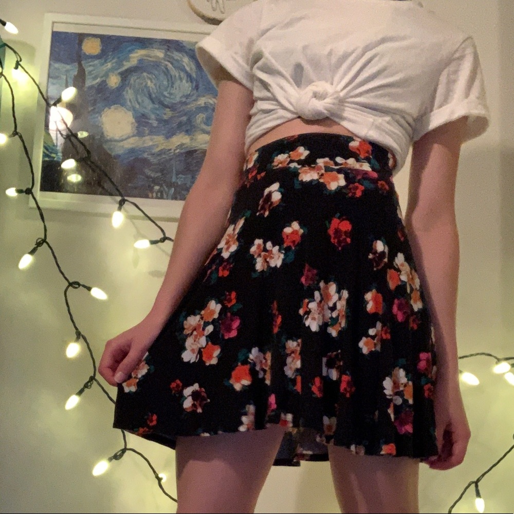 black floral skirt